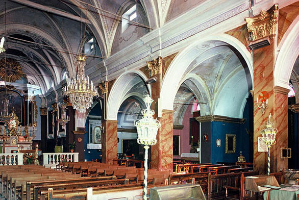 Le chœur et les nefs latérales, © Mairie Saint Martin Vésubie