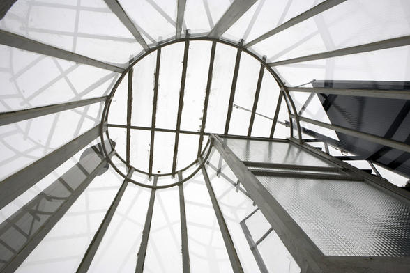 Escalier intérieur de la villa E1027. © Conseil général des Alpes-Maritimes.