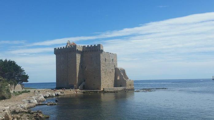 Monastère fortifié de l'île Saint-Honorat (photo Ville de Cannes)